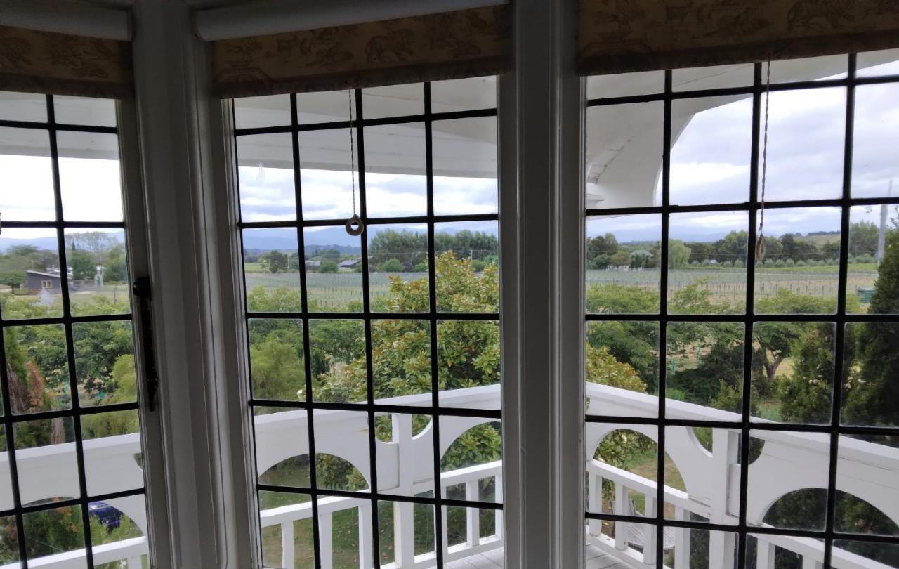 Vynfields Guest House Martinborough Exterior photo