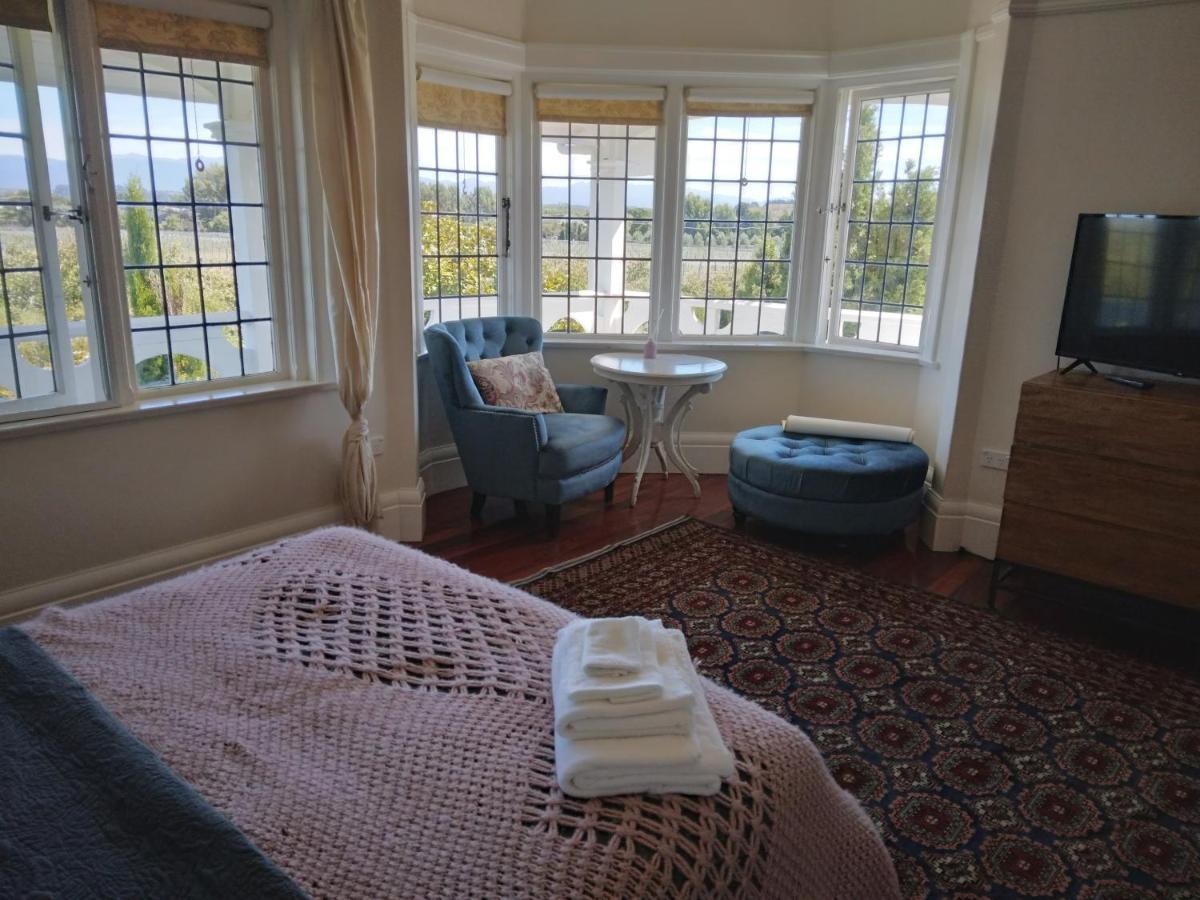 Vynfields Guest House Martinborough Exterior photo